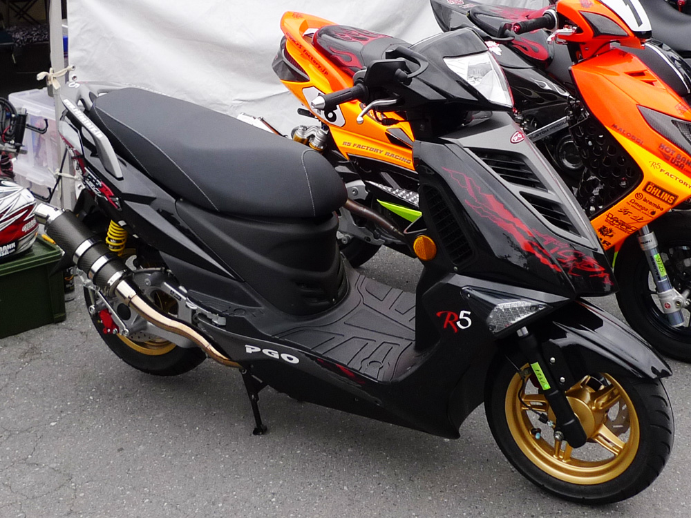 バイクカスタムチューニング R5 FACTORY / TIGRA 150 SNAKE CORN 大蛇 R5-SP(カーボン)